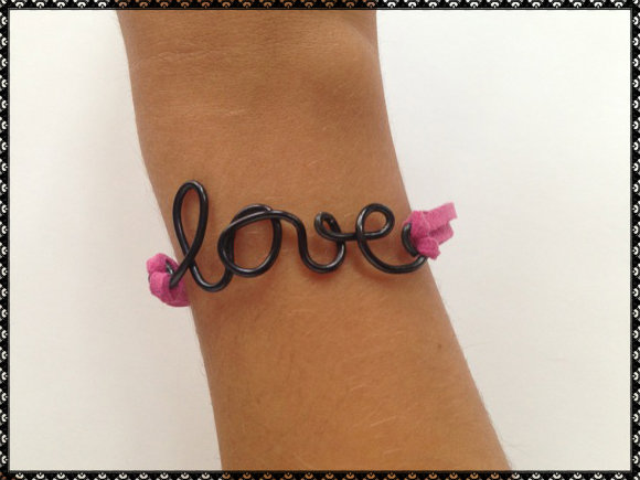 Pulsera Alambre Love