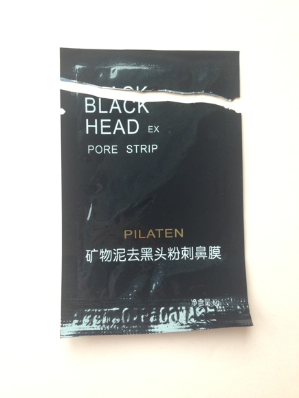 Mascarillas puntos negros asiáticas