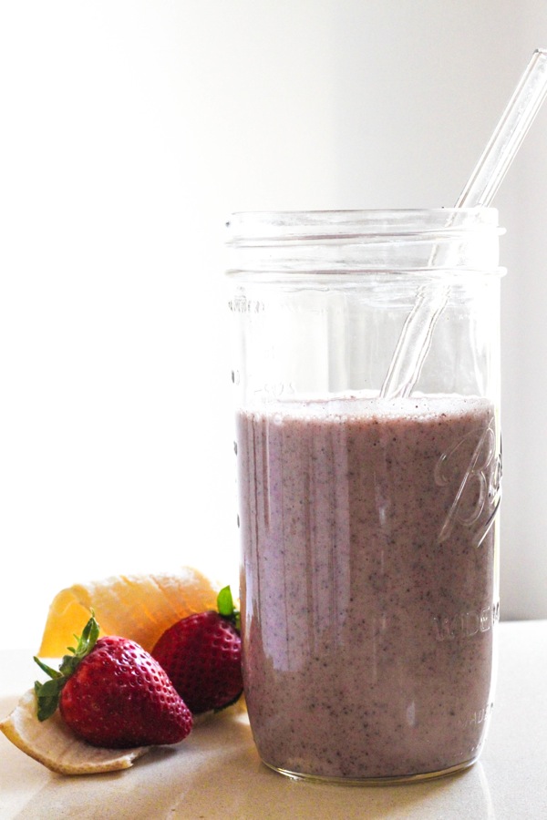 Receta smoothie banana fresa saludable