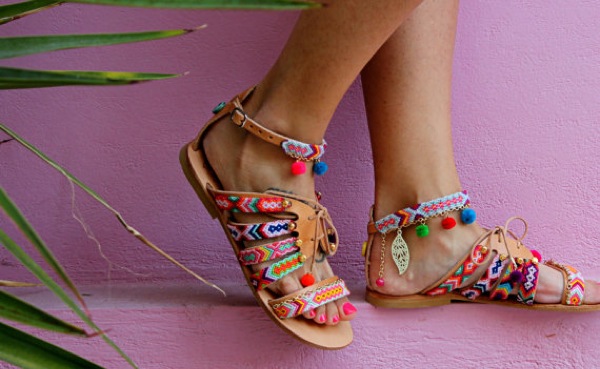 dimitras sandalias pompon