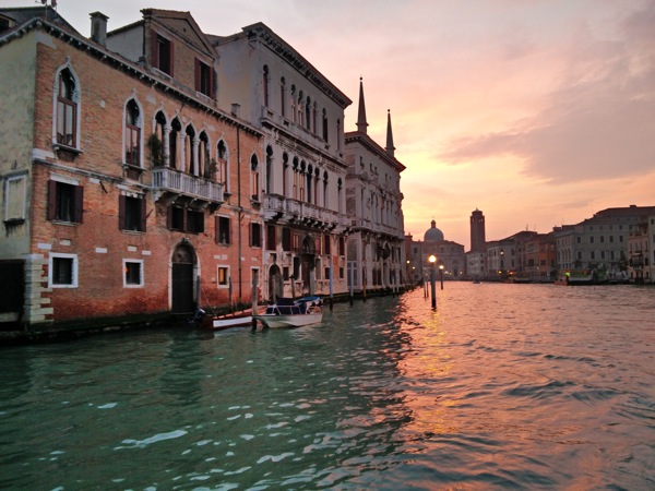 Zona universitaria Venecia