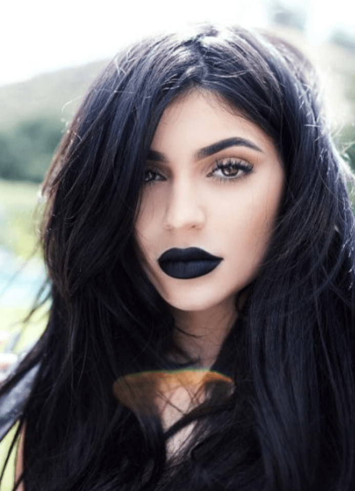 labios negros famosa