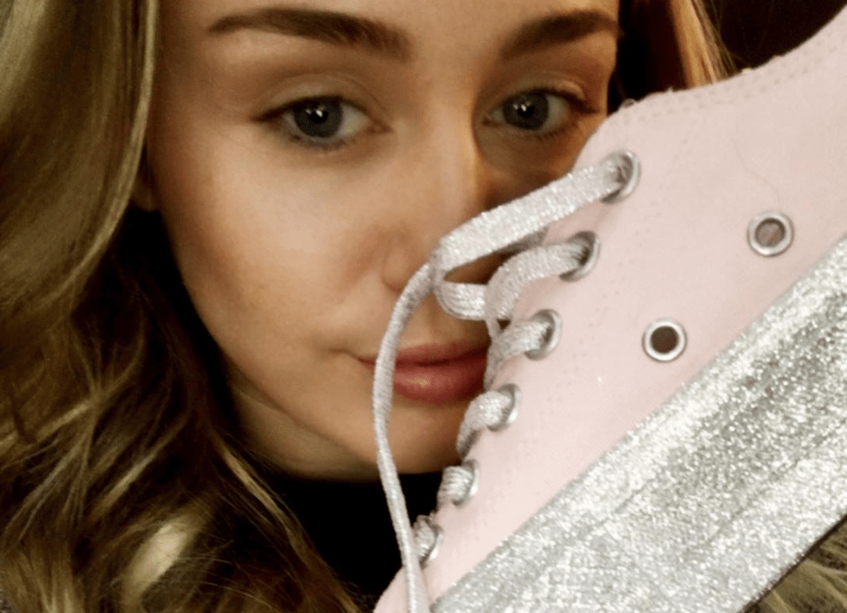 miley cyrus converse