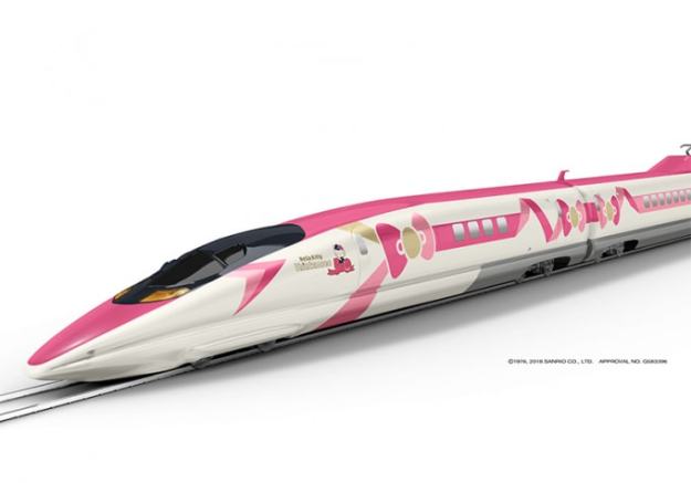 shinkansen de hello kitty japon