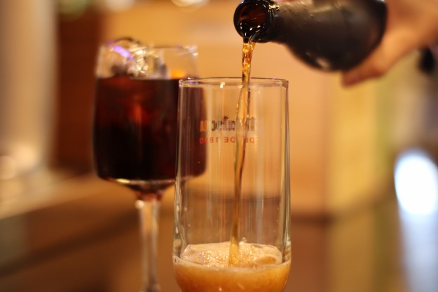 Vermú de grifo en La Imperial